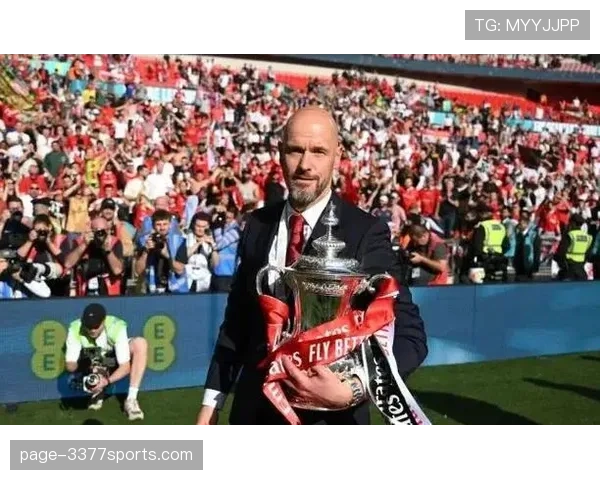 勒沃库森夏窗核心流失严重 滕哈赫战术调整成效初显