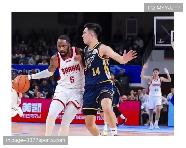 山西队三分战术执行:迪亚洛外线牵制与诺威尔突破分球的细节 山西队三分战术执行:迪亚洛外线牵制与诺威尔突破分球的细节